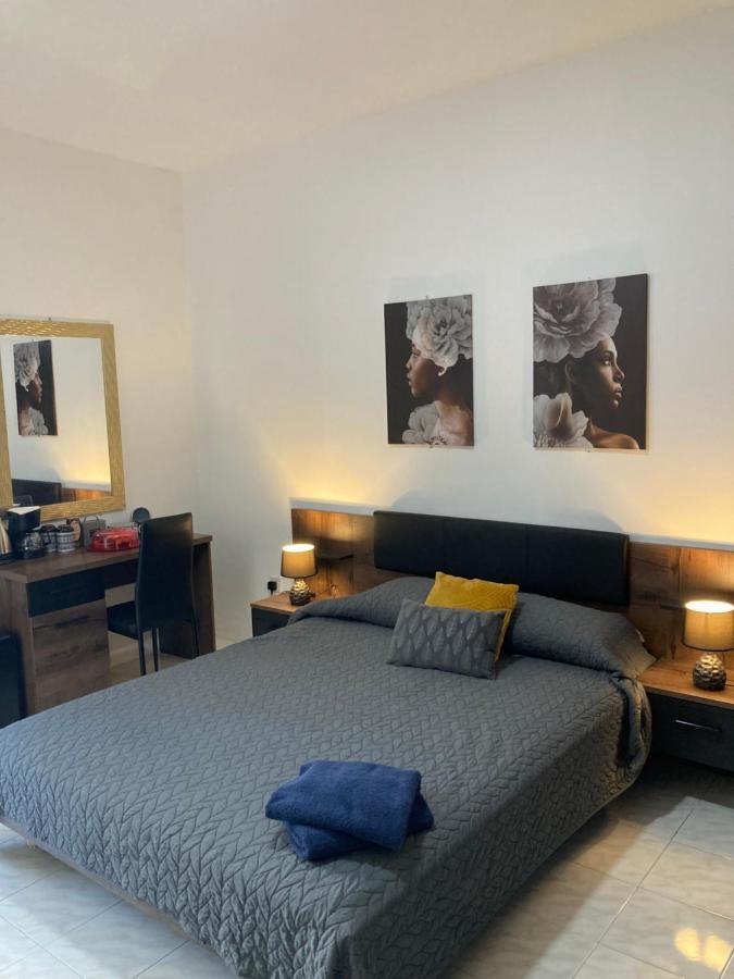 Boutique Rooms Слима Экстерьер фото