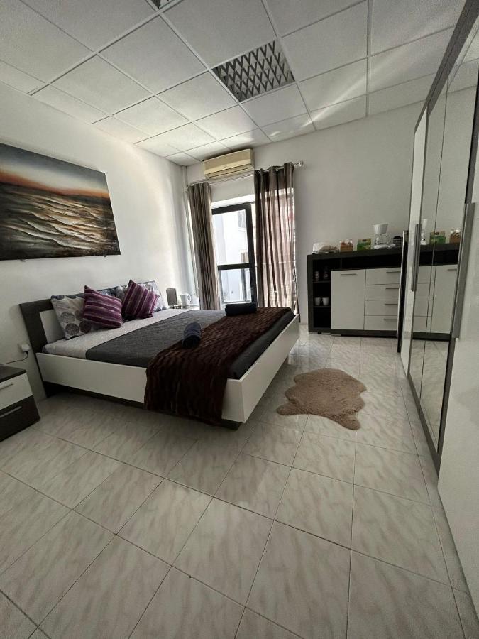 Boutique Rooms Слима Экстерьер фото